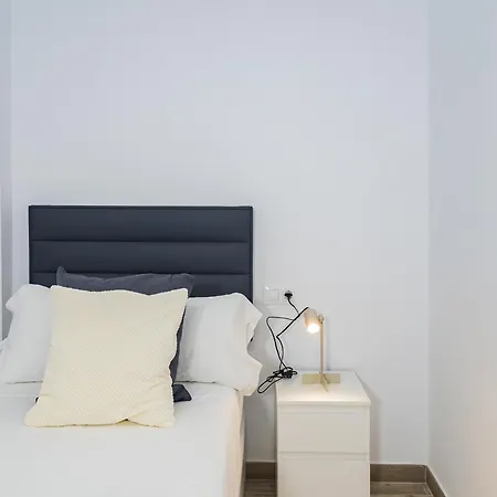 Cubo's El Haymar Center Apartment