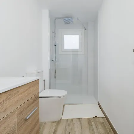 Cubo's El Haymar Center Apartment *