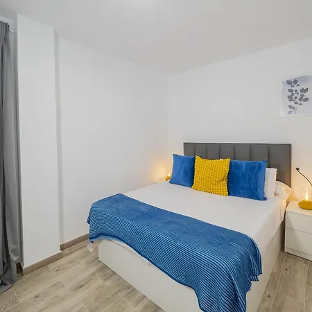 Apartment Cubo's El Haymar Center