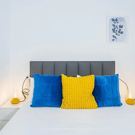 Apartment Cubo's El Haymar Center *