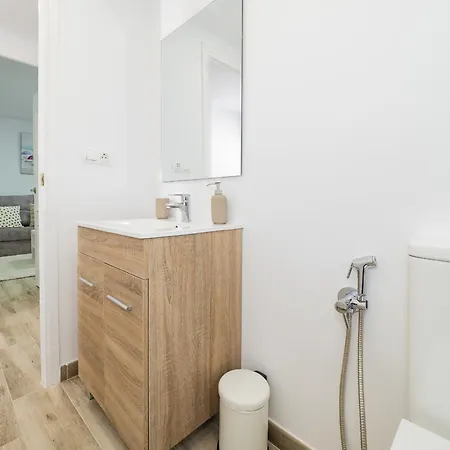 Cubo's El Haymar Center Apartment